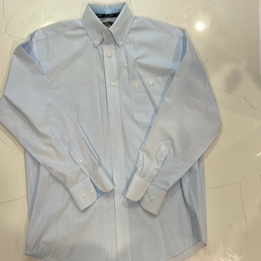 George Strait- collection by Wrangler- size small- excellent condition